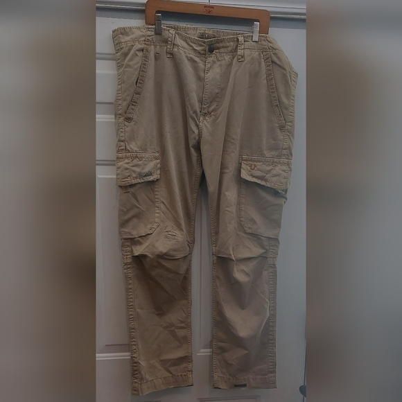 TRUE RELIGION MEN'S COTTON TAN KHAKI DESTROYED TROOPER CARGO PANT SIZE 42 X 31 - Picture 1 of 13